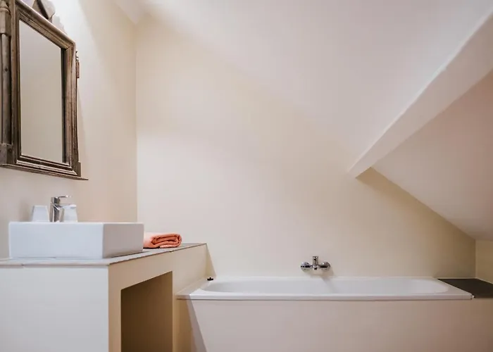 La Pommeraie Villa *